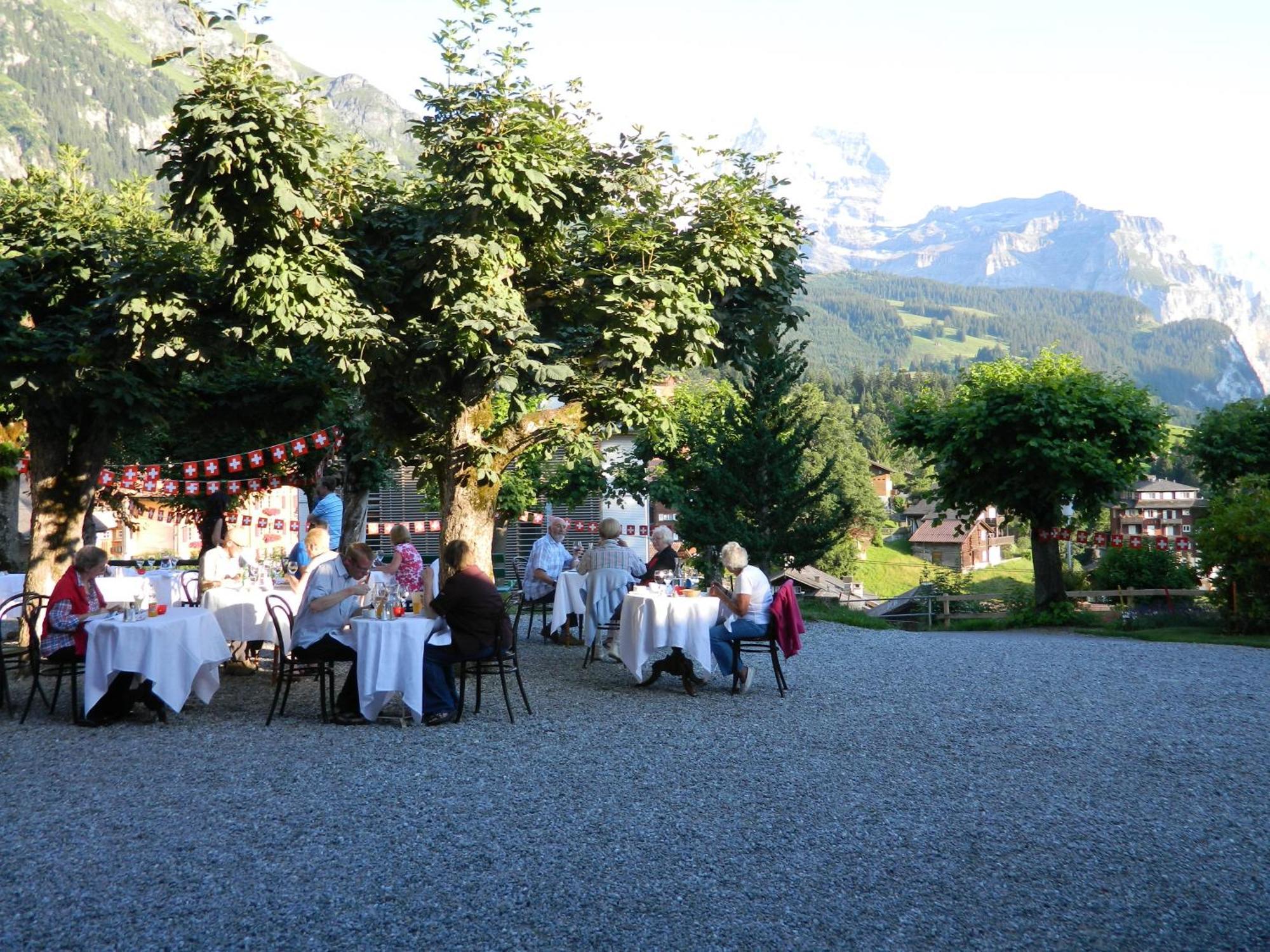 Historic Hotel Falken Wengen Exterior foto